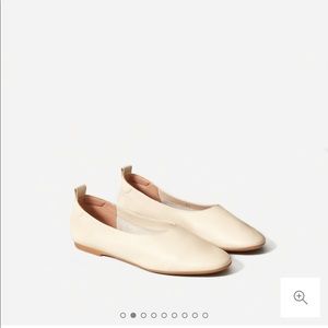 New Everlane the day glove flats